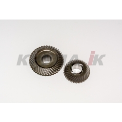Пара шестерен ВОМ 2388 (31Т по мал. 41Т(вн.30Т) по бол.) 184495C1